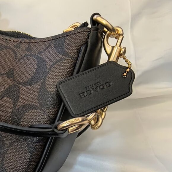 Coach Teri Shoulder Bag - Picture 5 of 8